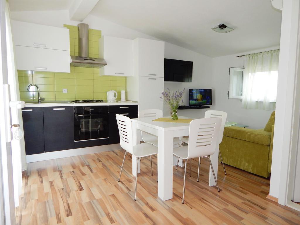 Apartments Nedjeljka Ražanj Extérieur photo